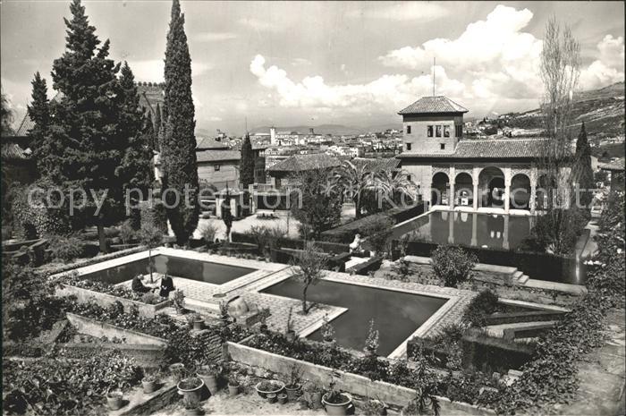 Alhambra Granada Torres de las Damas y Jardines