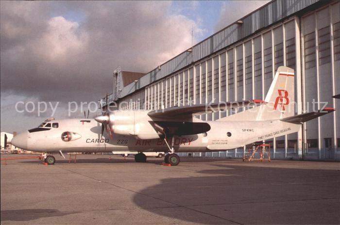 Flugzeuge Zivil Air Batory AN 26 SP-KWC cn 1602