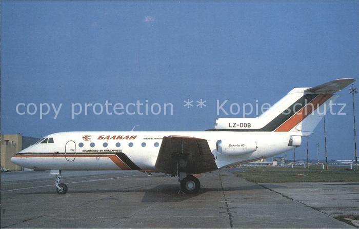 Flugzeuge Zivil Aviaexpress Balkan Yak-40 LZ-DOB c/n 9340432