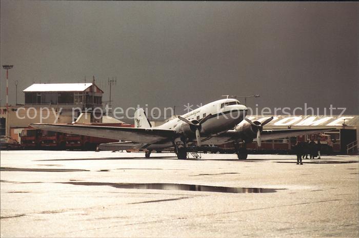Flugzeuge Zivil Air Atlantique DC3 G-AMPZ Coventry Airport