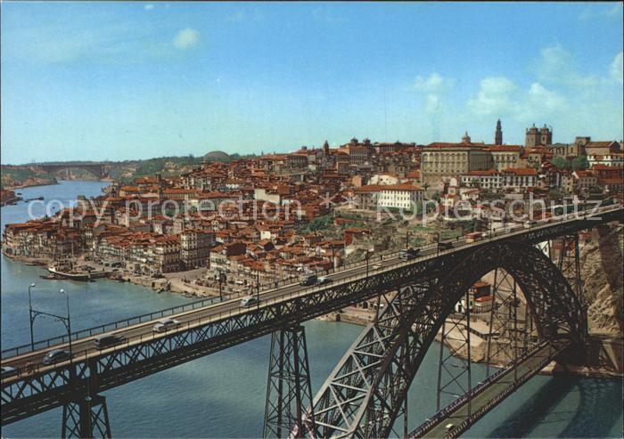 Porto Portugal Vista parcial e Ponte Dom Luiz