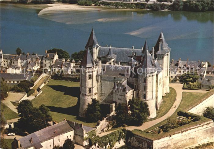 Saumur Chateau Louis II vue aerienne