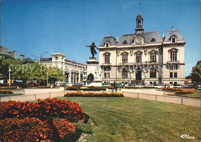 Tarbes Hotel de Ville Place J Joures Monument