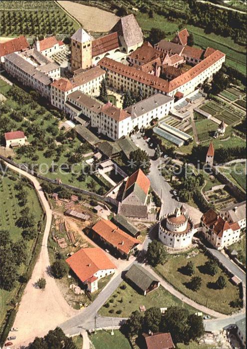 Brixen Suedtirol Chorherrenstift Neustift Fliegeraufnahme