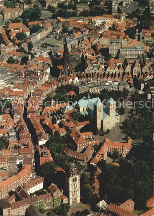 Muenster Westfalen Stadtzentrum Kirche Fliegeraufnahme