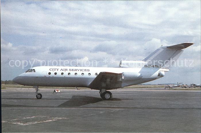 Flugzeuge Zivil City Air Services Yakovlev 40 CCCP-87507