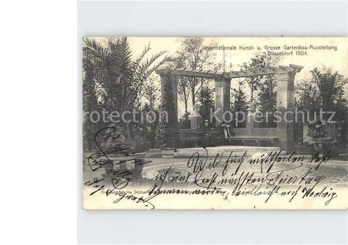 DuessELDORF  CITY Architektonische Sitzbankanlage Garten