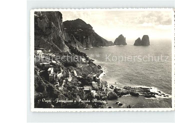 Capri Faraglioni Piecola Marina
