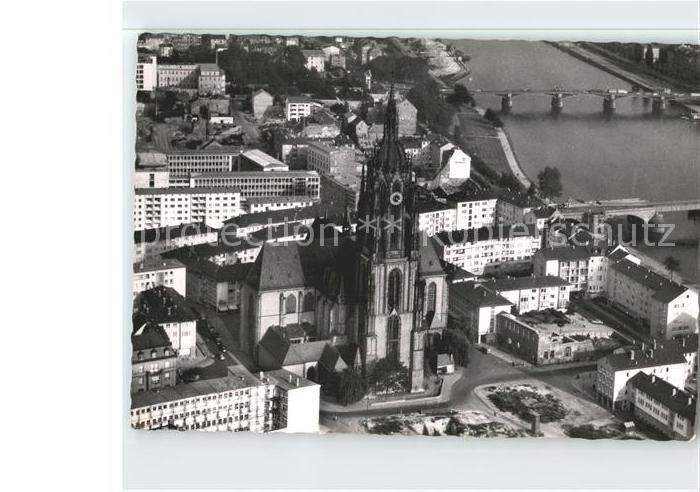 Frankfurt Main Dom Fliegeraufnahme