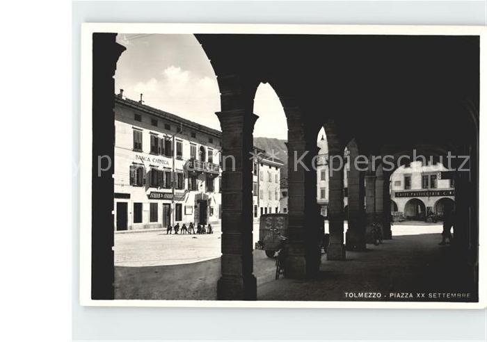 Tolmezzo Piazza XX Settembre Bank