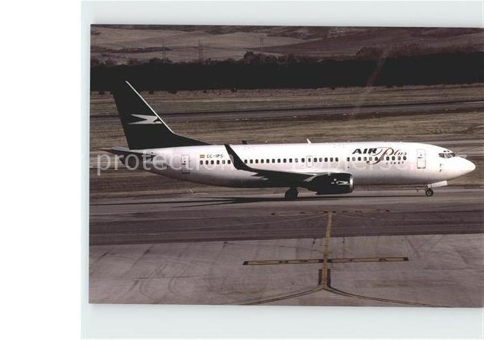 Flugzeuge Zivil Air Plus Comet B-737-800 EC-IPS