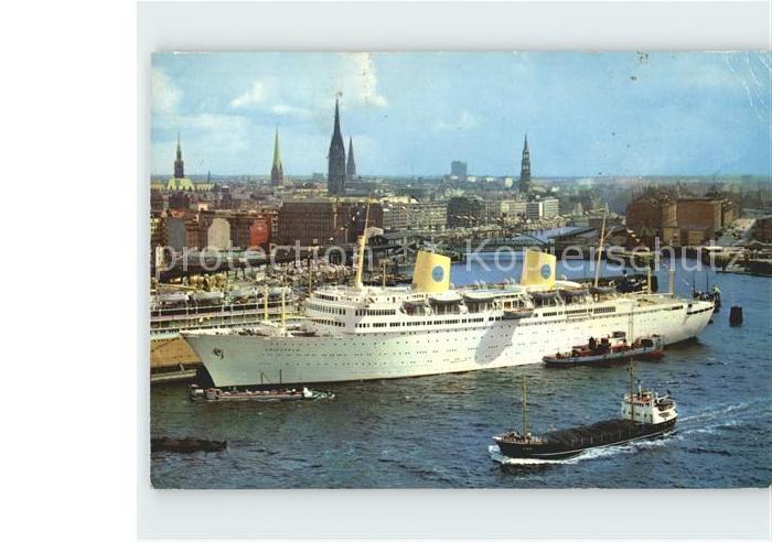 Dampfer Oceanliner Hamburg Hafen