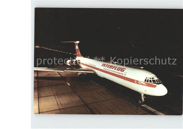 Flugzeuge Zivil Interflug IL-62 Landung