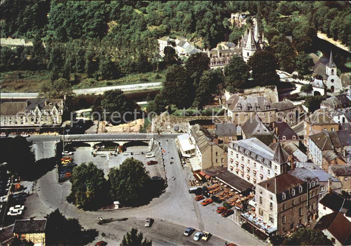 Durbuy sur Ourthe petite ville monde