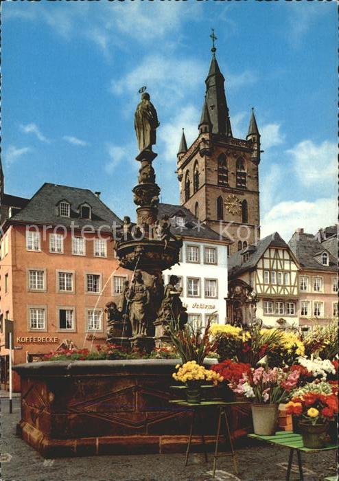 TRIER CITY Marktbrunnen St. Gangoiph-Kirche
