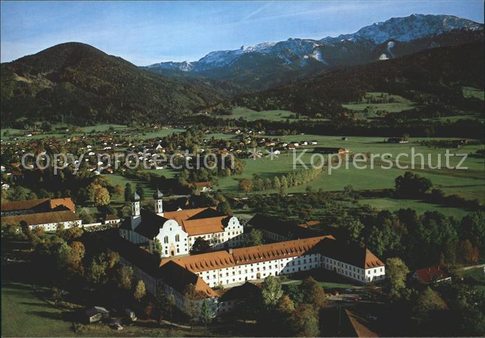 Benediktbeuern Kloster Fliegeraufnahme