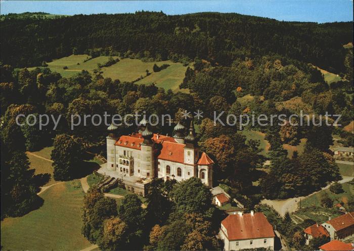 Artstetten-Poebring Schloss Artstetten Fliegeraufnahme