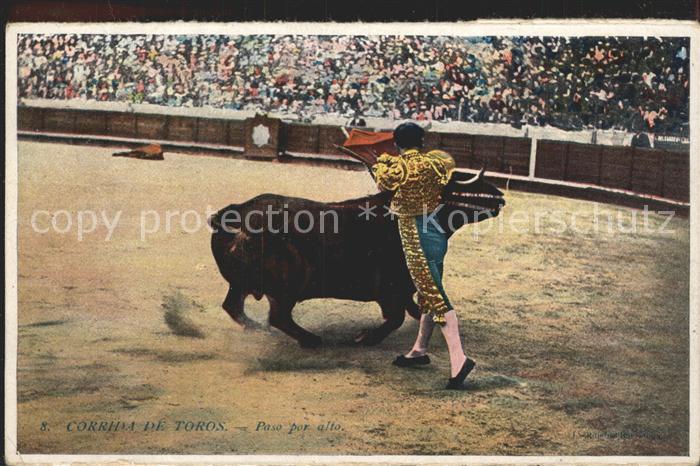 Stierkampf Corrida de Toros Paso por alto