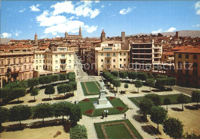 Arezzo Piazza Guido Monaco