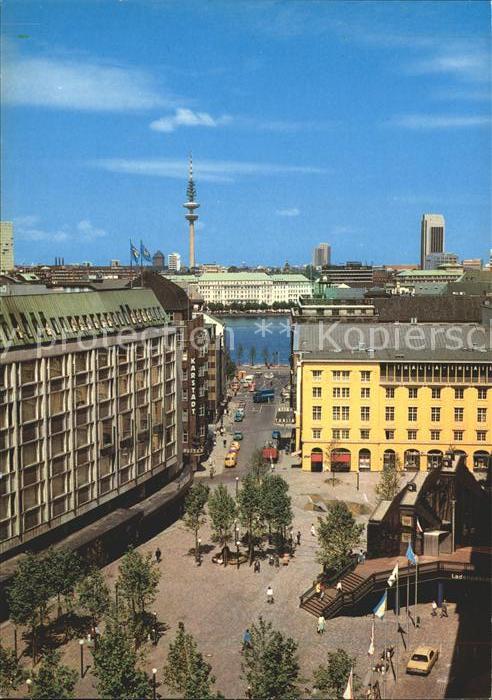 HAMBURG  CITY Gerhard-Hauptmann-Platz mit Fernsehturm