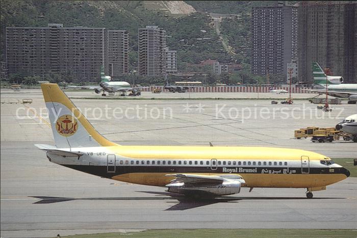 Flugzeuge Zivil Royal Brunei B-737-2M6C V8-UED c/n 21809