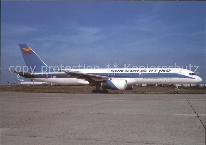 Flugzeuge Zivil Sun d Or International Airlines Boeing 757-258 4X-EBT