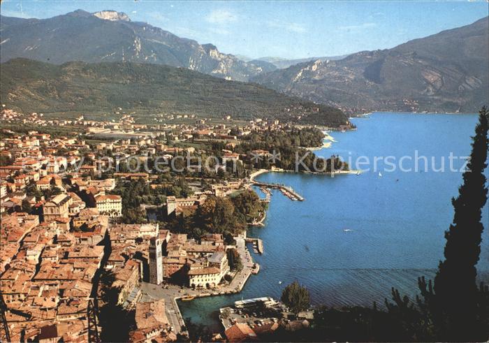 Riva del Garda Vue generale aerienne