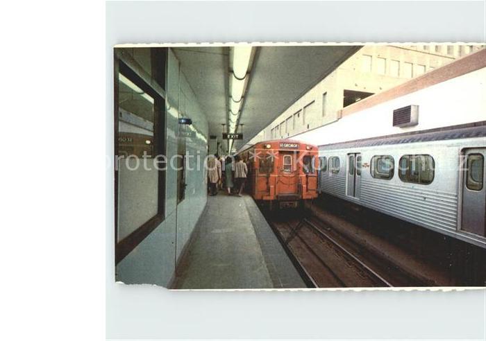 U-Bahn Subway Underground Toronto Ontario Subway and Trains