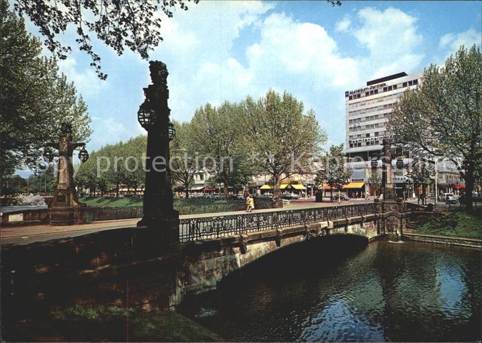 Duesseldorf Koenigsallee mit Koe-Center