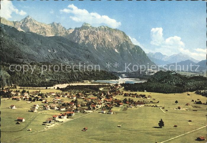 Kruen Karwendel Tiroler Bergen