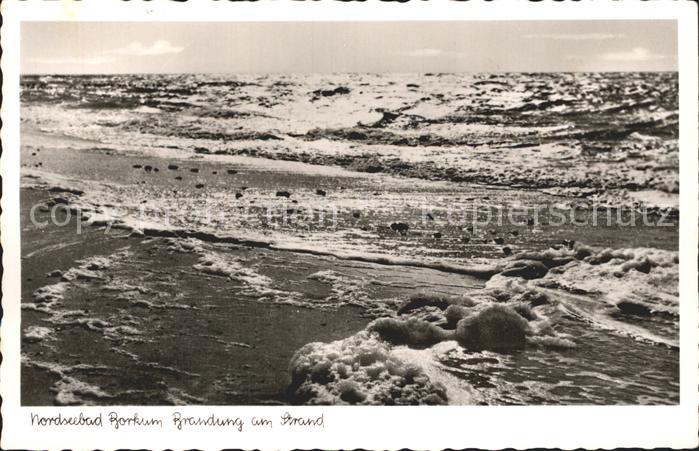 BORKUM Nordseebad Niedersachsen Brandung am Strand