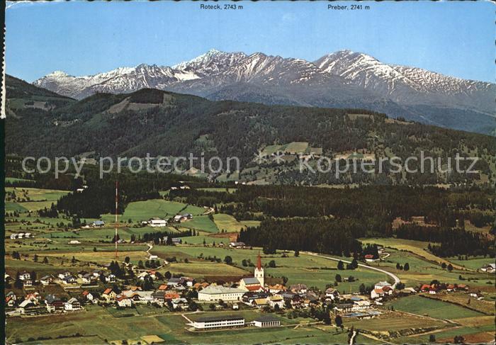 Mariapfarr Totalansicht mit Roteck und Preber