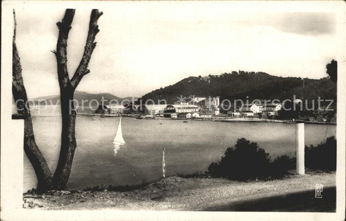 Saint-Mandrier-sur-Mer Vue generale Aviation Ecole des Mecaniciens