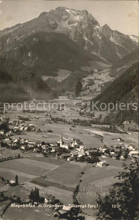 Mayrhofen Zillertal Panorama mit Gruenberg
