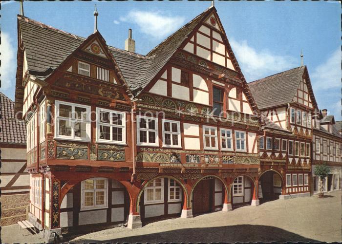 Schwalenberg Baeuerliche Renaissance Fachwerkgiebel Rathaus Malerstaedtchen