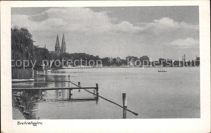 LueBECK  CITY Partie am See