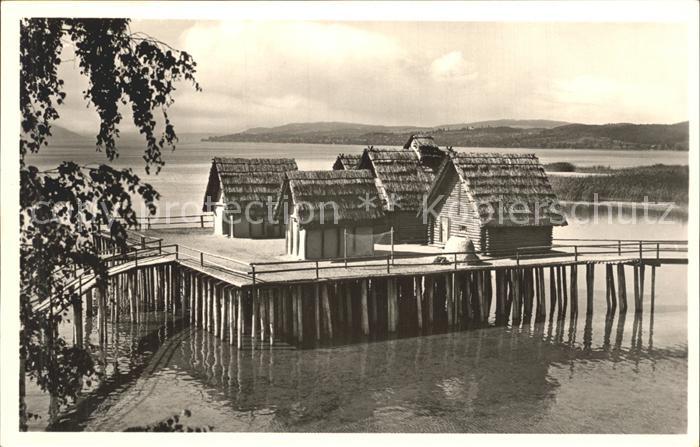 Unteruhldingen Freilichtmuseum Pfahlbauten am Bodensee Bronzezeit