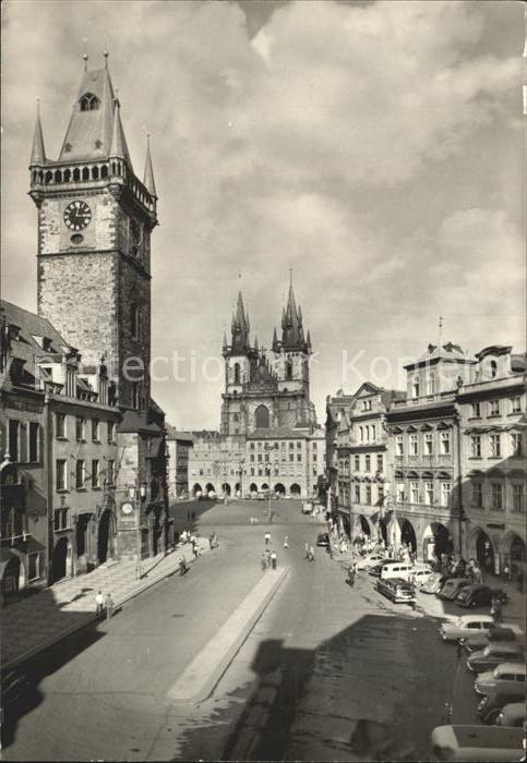Prag Prahy Prague Rathaus und Teinkirche