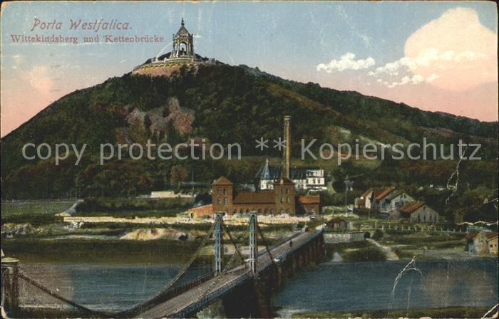 Porta Westfalica Wittekindsberg und Kettenbruecke Kaiser Wilhelm Denkmal