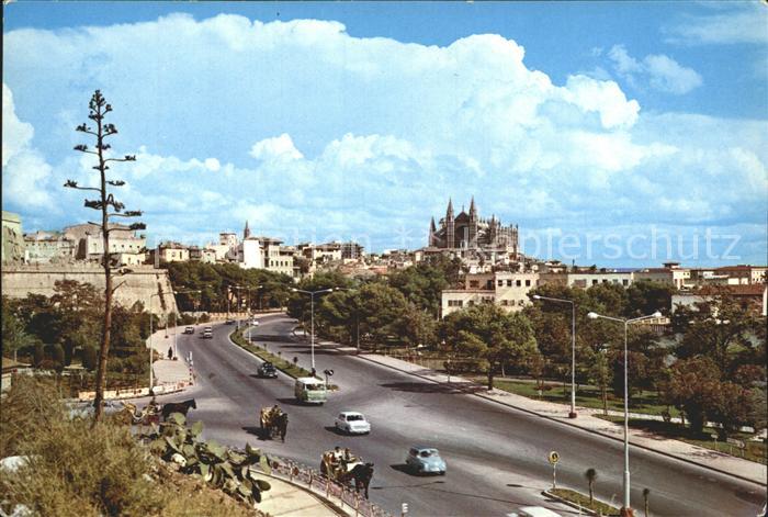 Palma de Mallorca Catedral desde el Paseo Maritimo