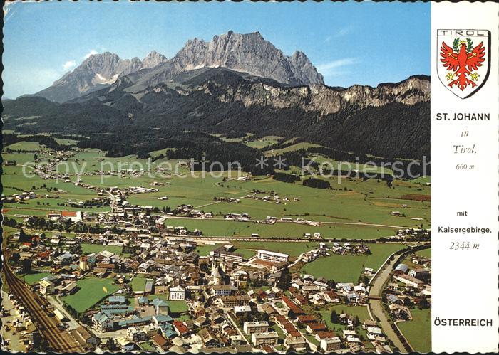 St Johann Tirol mit Kaisergebirge Sommerfrische Fliegeraufnahme