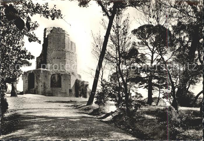 Nimes Tour Magne Monument romain
