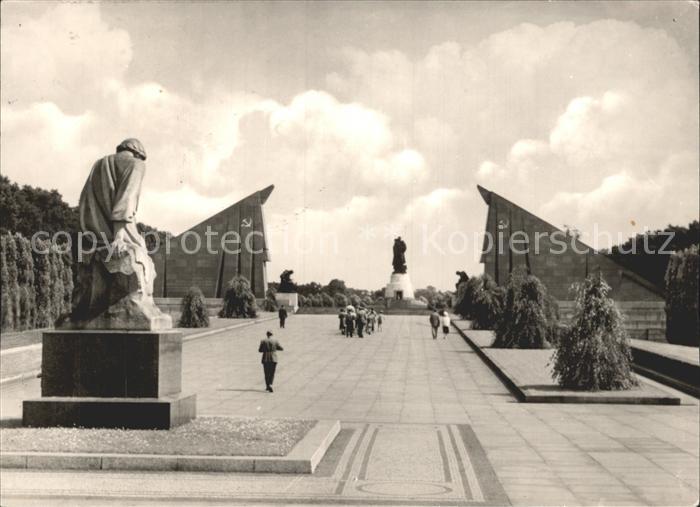 Treptow Berlin Sowjetisches Ehrenmal