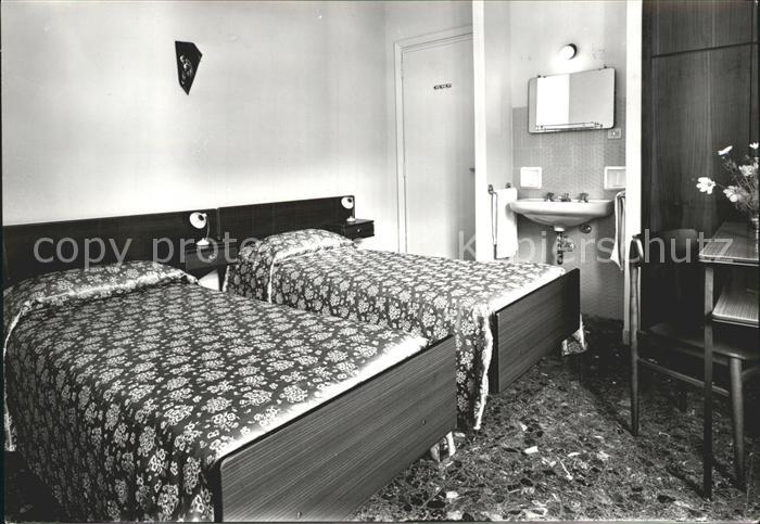 Roma Rom Casa dei ss Cuori Instituto Ravasco Camera