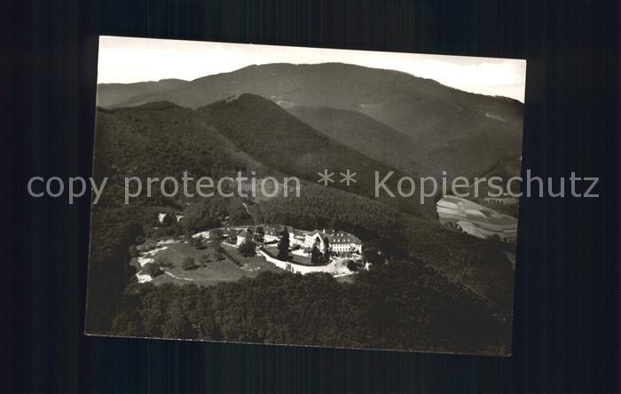 Schliengen Schloss Buergeln mit Hochblauen Schwarzwald Fliegeraufnahme