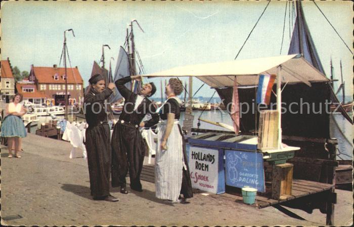Volendam Verkaufsstand am Hafen
