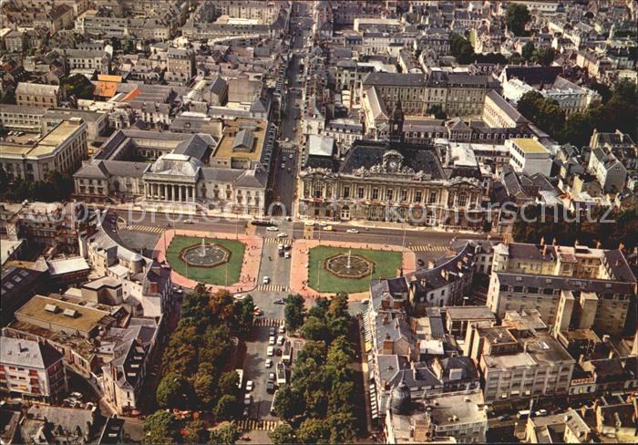 Tours Indre-et-Loire La Place du palais Fliegeraufnahme