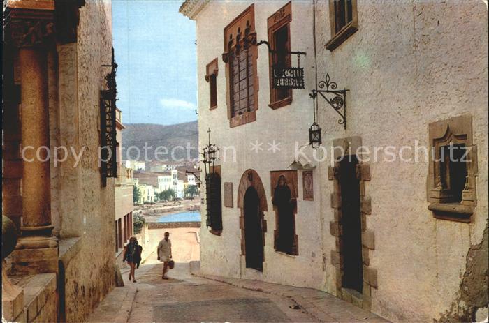 Sitges Ehrwuerdiges Gemaeuer Rasthaus