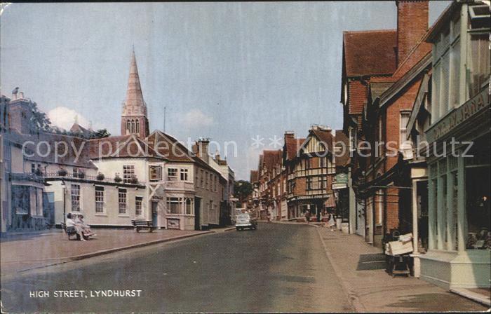 Lindhurst High Street