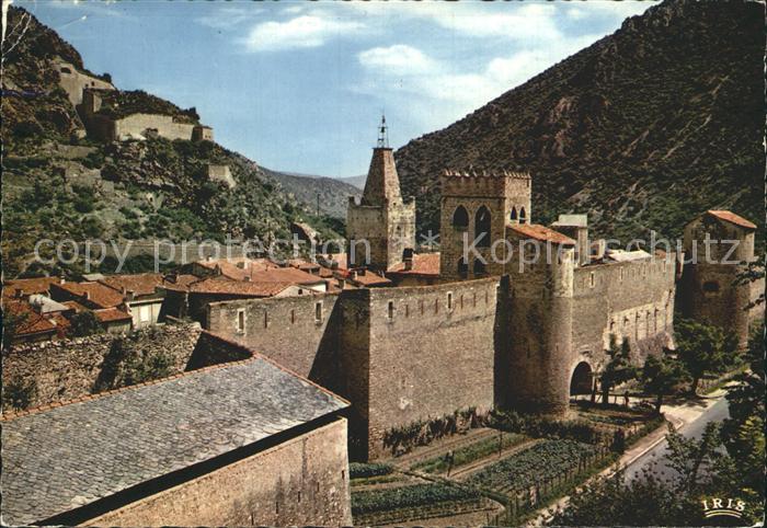 Villefranche-de-Conflent Vue d_ensemble les remparts